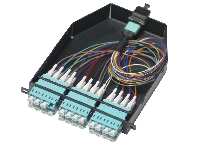 12/24F MTP to LC OM3 Fiber Optic Cassette Module